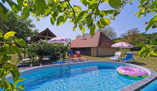 Holiday Home Martinšcak by Villas Guide