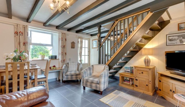 Holiday Home Mary-Rose Cottage by Interhome