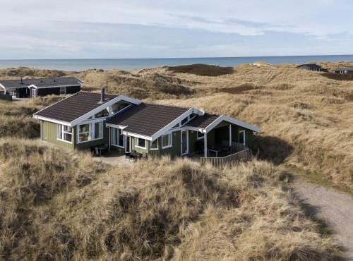 Holiday Home Merta - 150m from the sea by Interhome