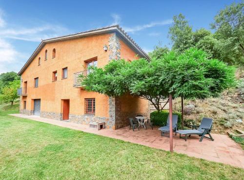 Holiday Home Montseny with Pool