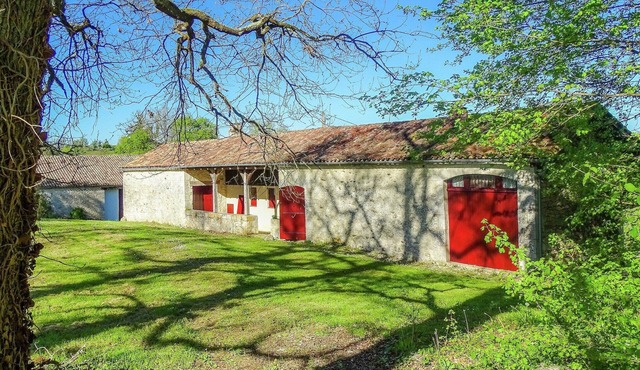Holiday Home near Bergerac Vineyards