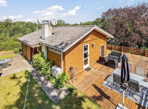 Holiday Home near Loddenhoj Beach
