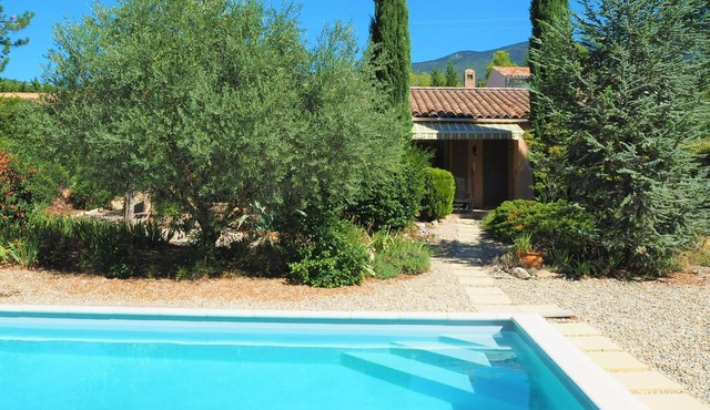 Holiday Home near Mont Ventoux Ski Resort
