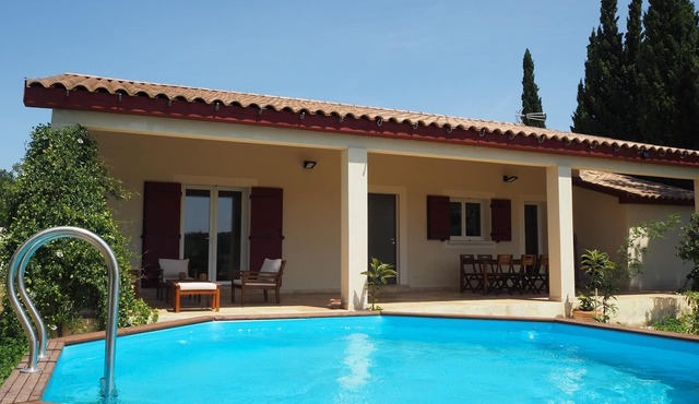 Holiday Home near Pont du Gard & Vineyards