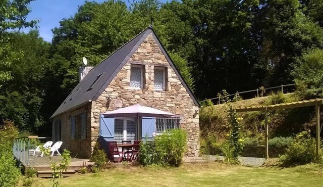 Holiday Home near Rosa Granite Coast Beaches