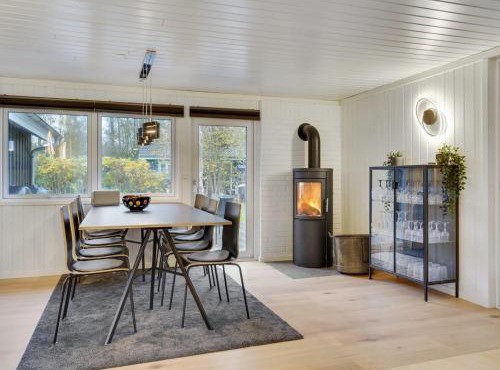 Holiday Home Nina - 700m to the fjord by Interhome