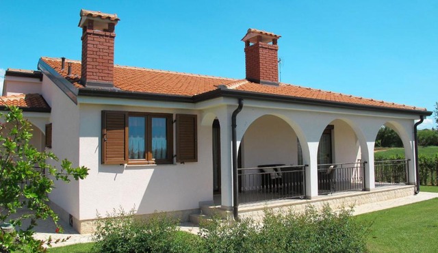 Holiday Home Nina - PRC422
