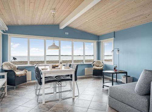 Holiday Home Nyalle - 50m to the fjord by Interhome