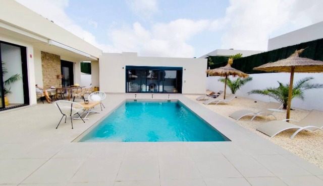Holiday Home 'Oasis Lovft' with Mountain View, Wi-Fi and Air Conditioning