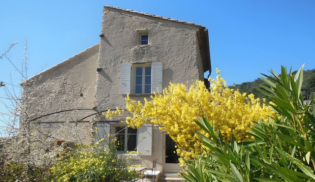 Holiday Home on the Foothills of Mont Ventoux - Bédoin 84
