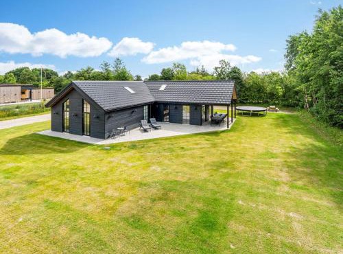 Holiday Home Osa - from the sea by Interhome