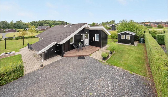 Holiday Home Pøt Strandby Juelsminde Sa