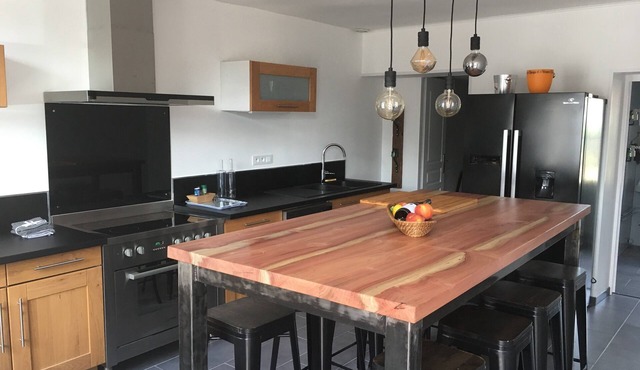 Holiday Home 'Parenthèse Sologne-Les Briques 18p' with Private Terrace, Private Garden and Wi-Fi