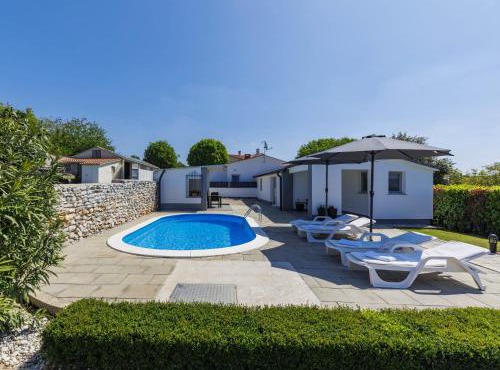 Holiday Home Prenc by Interhome