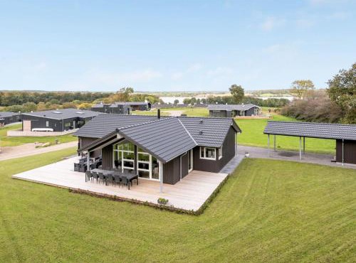 Holiday Home Rathulf - 500m from the sea by Interhome