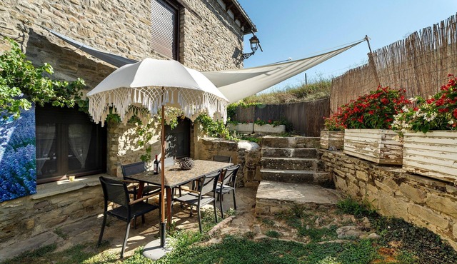 Holiday Home 'Regalate Paz 2' with Mountain View, Private Pool and Wi-Fi