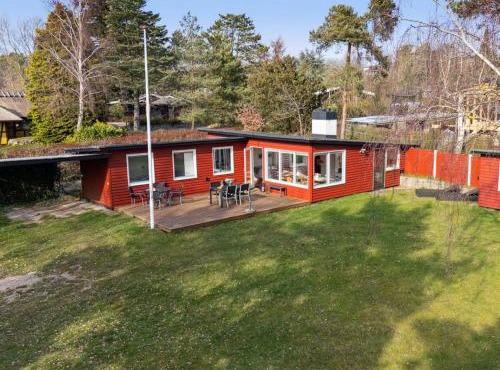 Holiday Home Salka - 200m to the fjord by Interhome