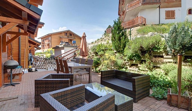 Holiday Home Schumi by Interhome