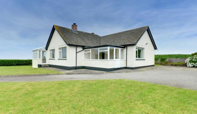 Holiday Home Sea View by Interhome