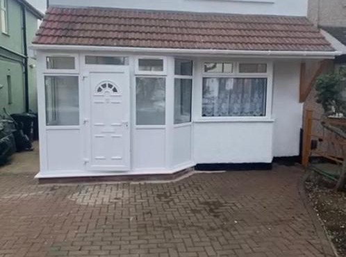 Holiday Home Short Distance from Heathrow Airport and Central London