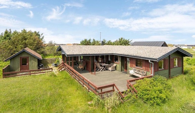 Holiday Home Sharina - 500m from the sea in NW Jutland by Interhome