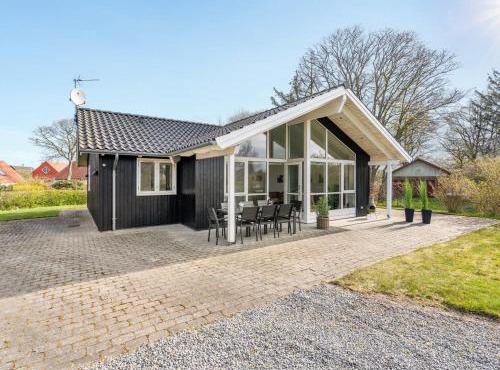 Holiday Home Skammel - 900m from the sea by Interhome