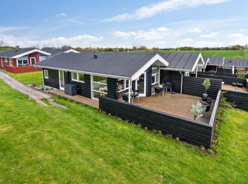 Holiday Home Sointu - 250m from the sea by Interhome