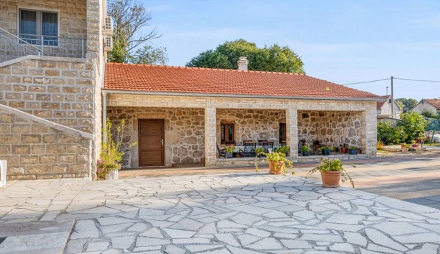 Holiday Home Stari Dvori