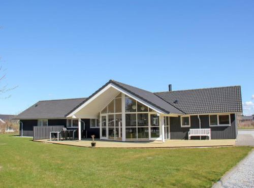 Holiday Home Steen - 800m from the sea by Interhome