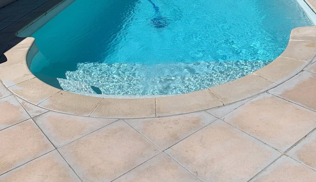Holiday Home 'Studio Cosy Avec Mezzanine Et Terra' with Shared Pool, Wi-Fi and Air Conditioning