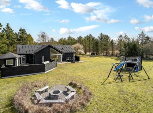 Holiday Home Sunna - 1-2km from the sea by Interhome