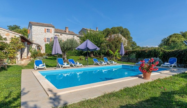 Holiday Home Tamaris with private pool