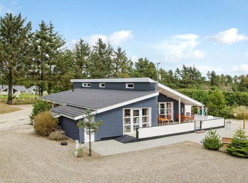 Holiday Home Tascha - 1-5km from the sea by Interhome
