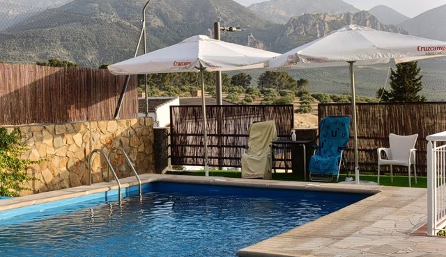 Holiday Home 'The Brushstroke Of Mágina' with Private Pool, Private Terrace and Air Conditioning
