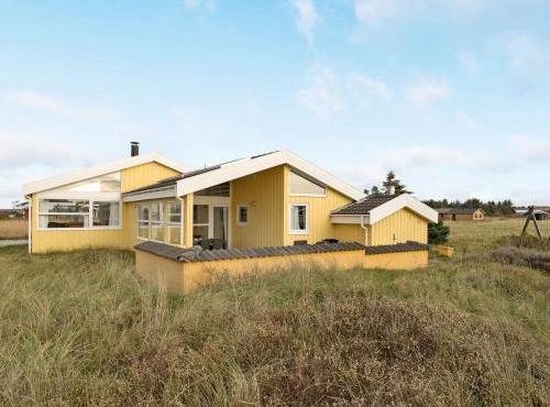 Holiday Home Thorir - 542m from the sea by Interhome
