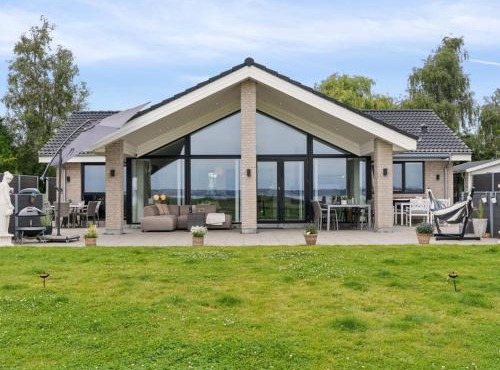 Holiday Home Thyra - 50m to the fjord by Interhome