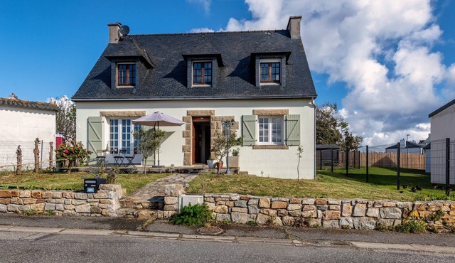 Holiday Home 'Typenhir' with Private Terrace, Private Garden and Wi-Fi