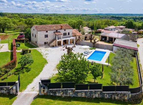 Holiday Home Vera by Interhome