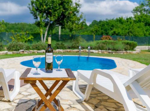 Holiday Home Villa Malini by Interhome