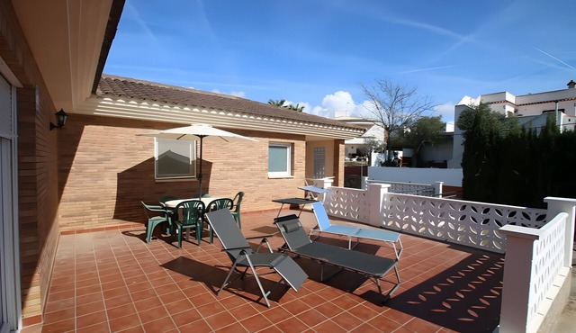 Holiday Home 'Villa María Magdalena' with Private Terrace, Wi-Fi and Air Conditioning