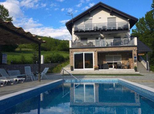 Holiday home Villa Mira