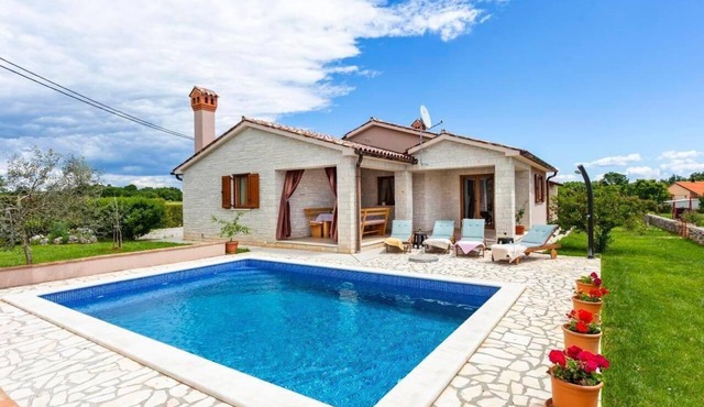 Holiday home "Villa Mirela" with terrace