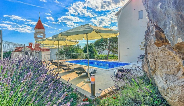 Holiday home "Villa Rock" with view of the water