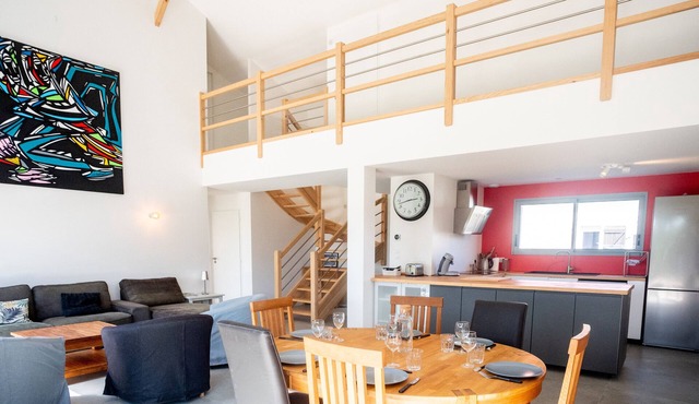 Holiday Home 'Villa Surf and Golf' with Private Terrace and Wi-Fi