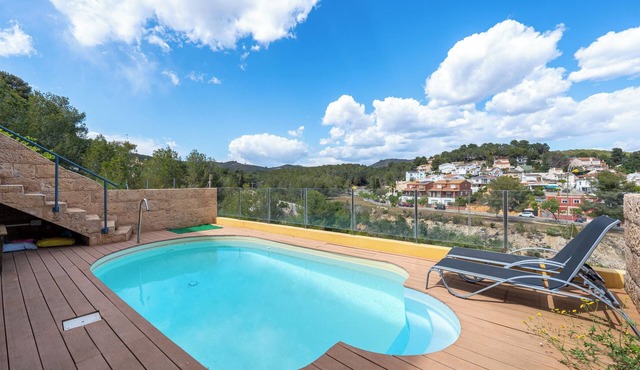 Holiday Home 'Vistabella' with Private Pool, Wi-Fi and Air Conditioning