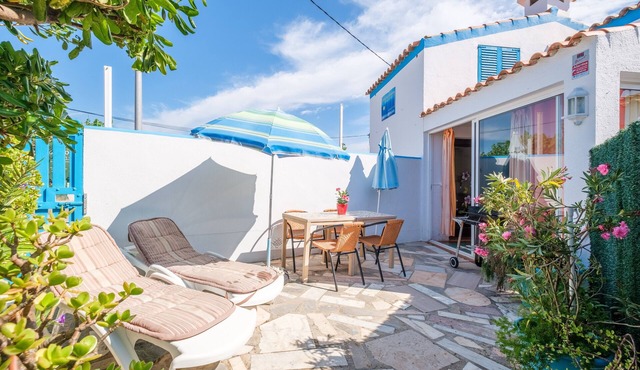 Holiday Home "Vistamar 1" Near the Sea with Private Open Terrace and Wi-Fi