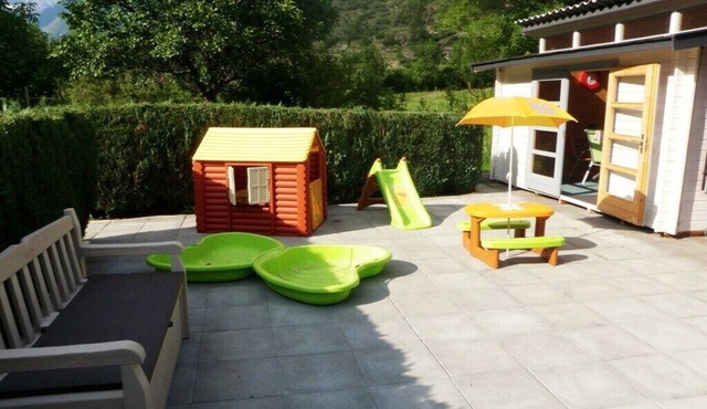 Holiday home with 2 bedrooms