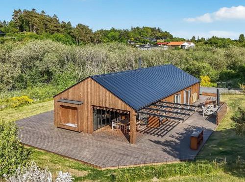 Holiday Home Willi - 600m from the sea by Interhome