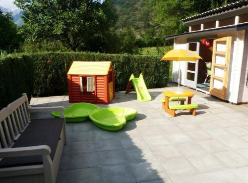 Holiday home with 2 bedrooms