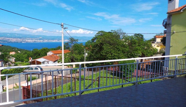 Holiday home with panoramic view and large terrace